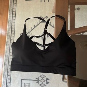 Nike sports bra size small